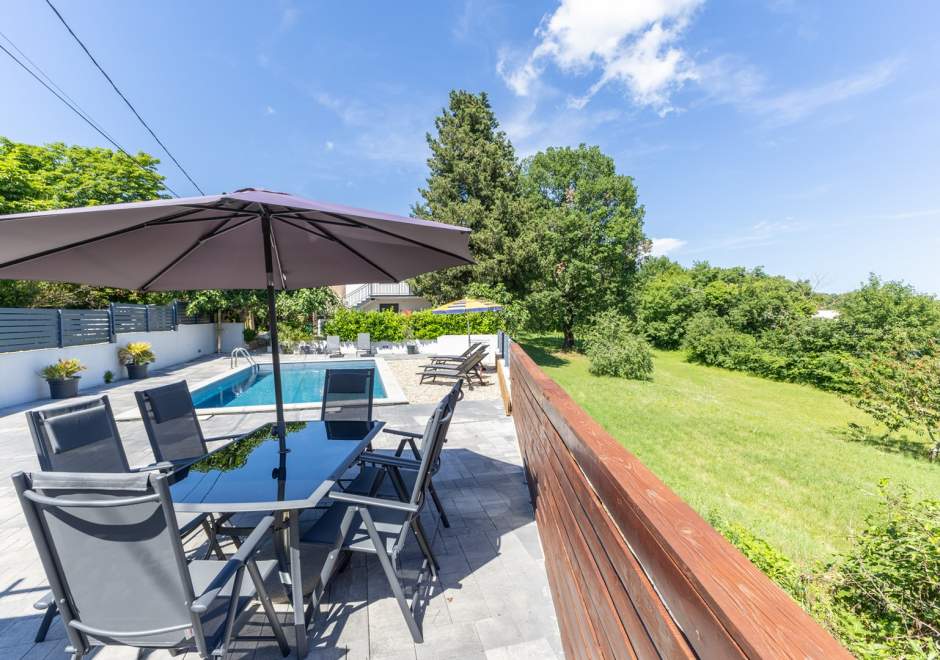 Holiday Home Vita with Private Pool