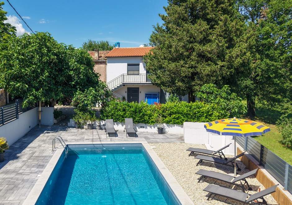 Holiday Home Vita with Private Pool
