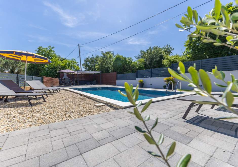 Holiday Home Vita with Private Pool