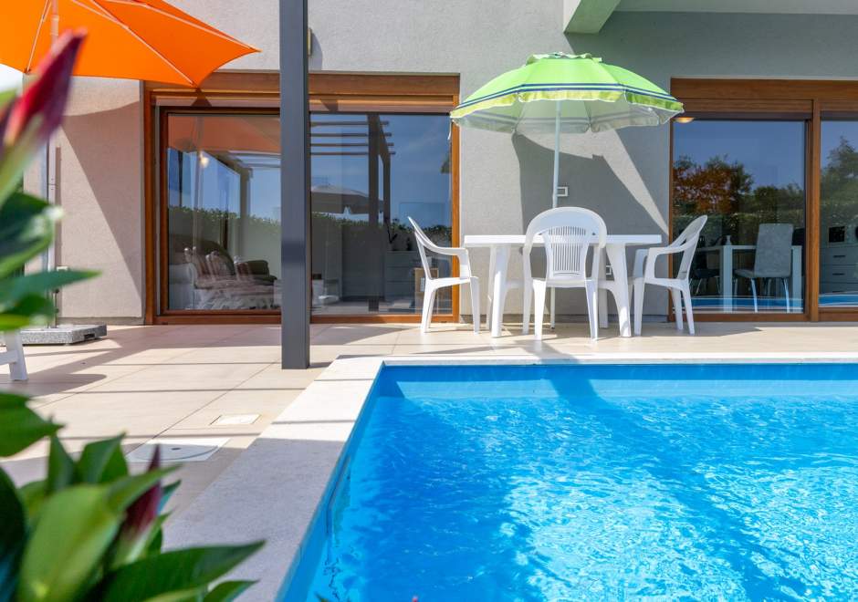 Holiday House Irina G - Pool Private