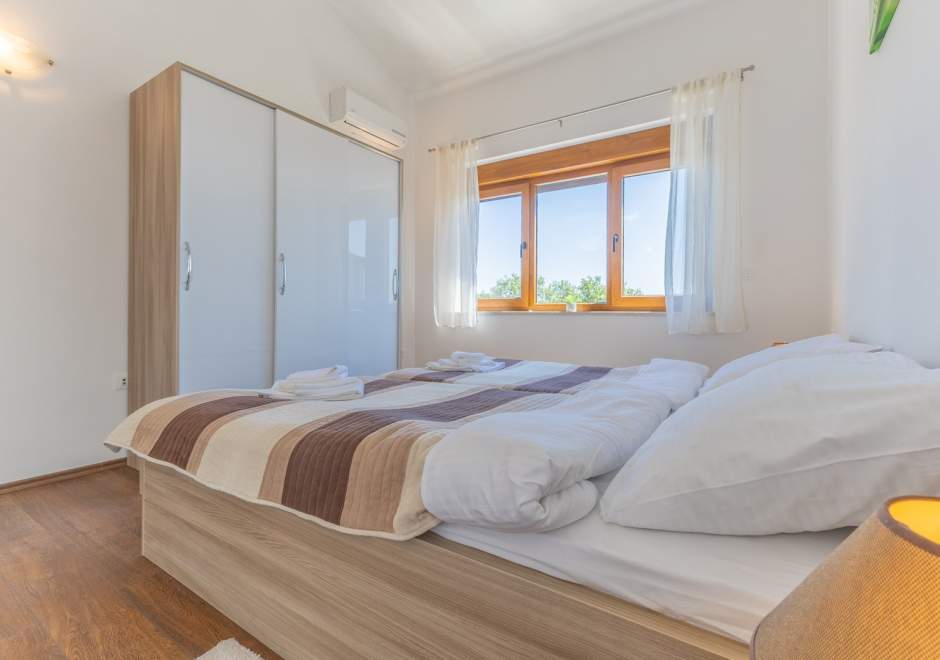 Holiday House Irina G - Pool Private