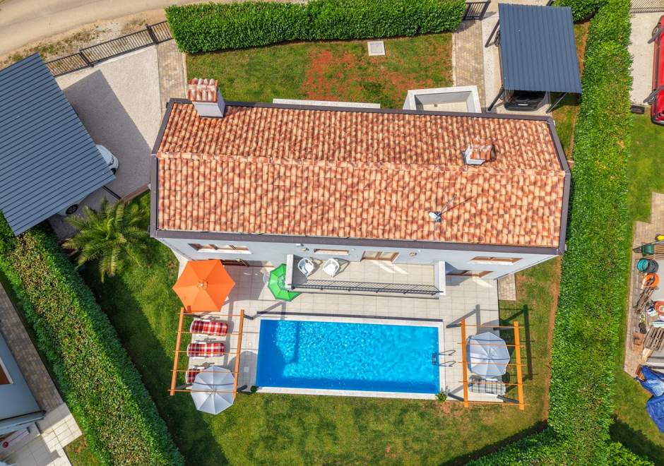 Holiday House Irina G - Pool Private