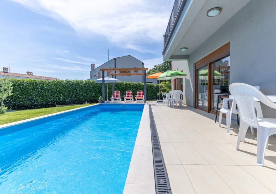 Holiday House Irina G - Pool Private
