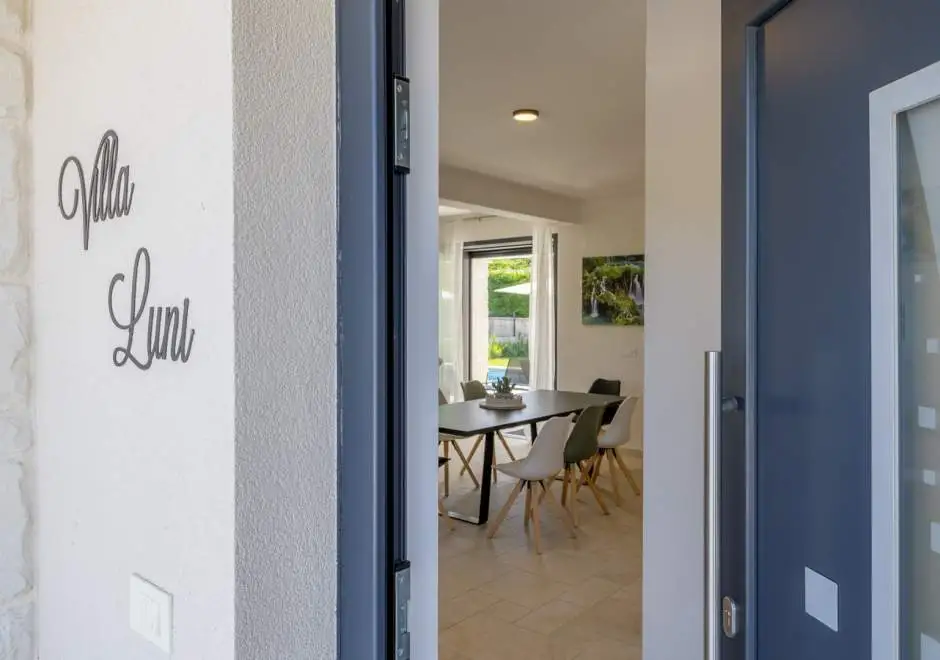 Villa Luni - Neu im Angebot *****