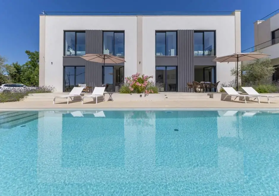 Villa Our Dream / Two-Bedroom Apartment II