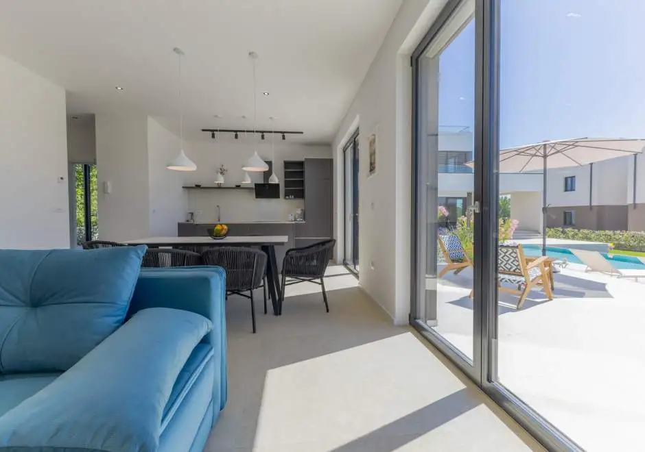 Villa Our Dream / Two-Bedroom Apartment II