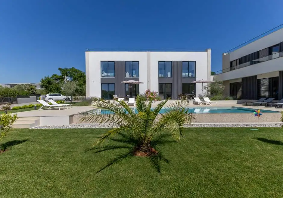 Villa Our Dream / Two-Bedroom Apartment II
