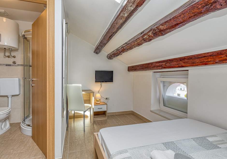 Stefano Rooms- Double Room S6