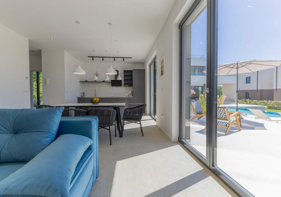 Villa Our Dream / Two-Bedroom Apartment III