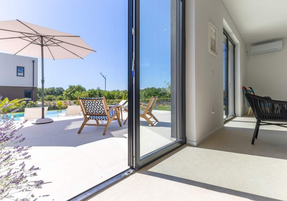 Villa Our Dream / Two-Bedroom Apartment III