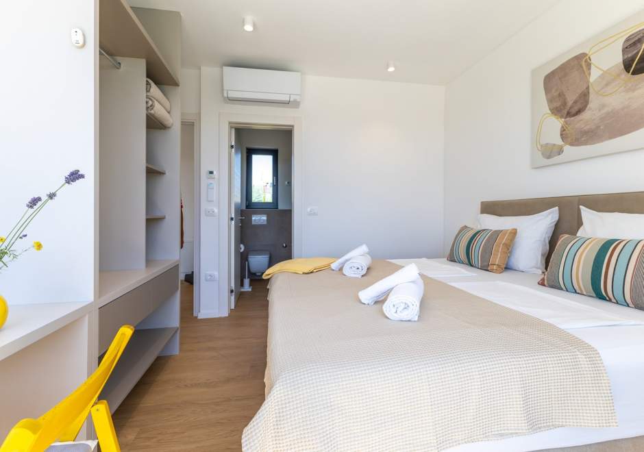 Villa Our Dream / Two-Bedroom Apartment III