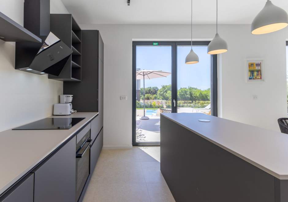 Villa Our Dream / Two-Bedroom Apartment III