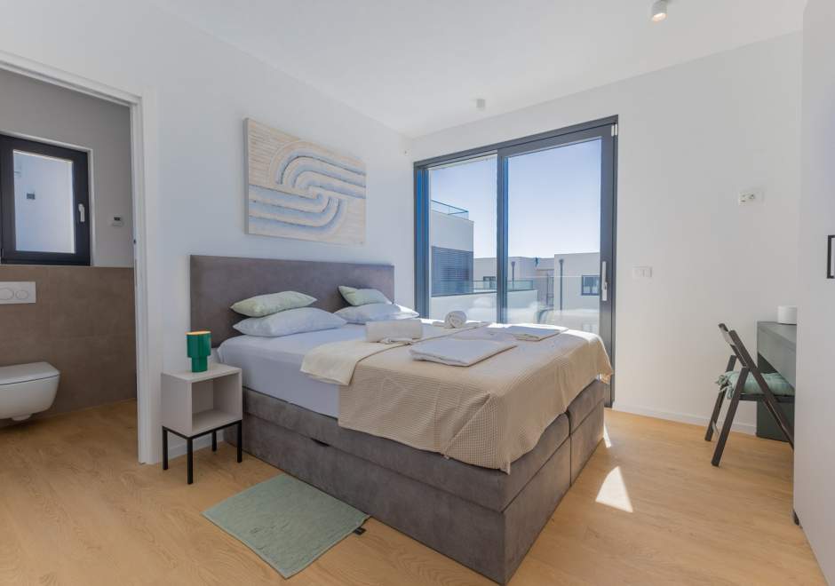 Villa Our Dream / Two-Bedroom Apartment III