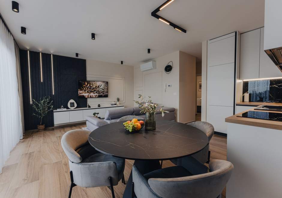 Luxury Apartment Olearis