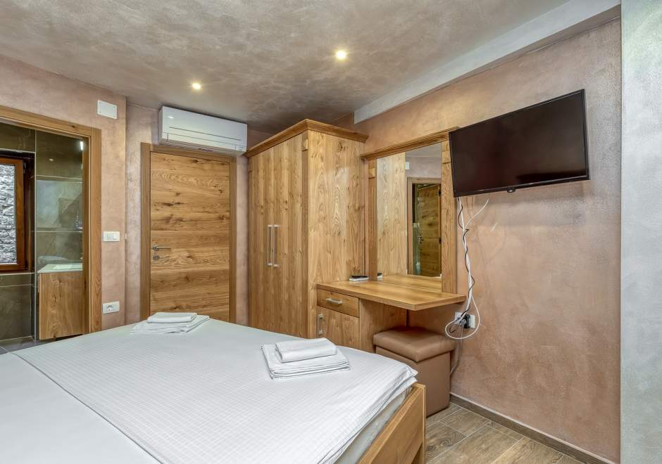 Standard Double Room Kolja