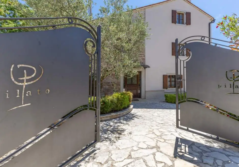 Villa Pilato - Family only ! 