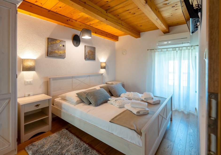 Panorama Residence with Jacuzzi and Sauna