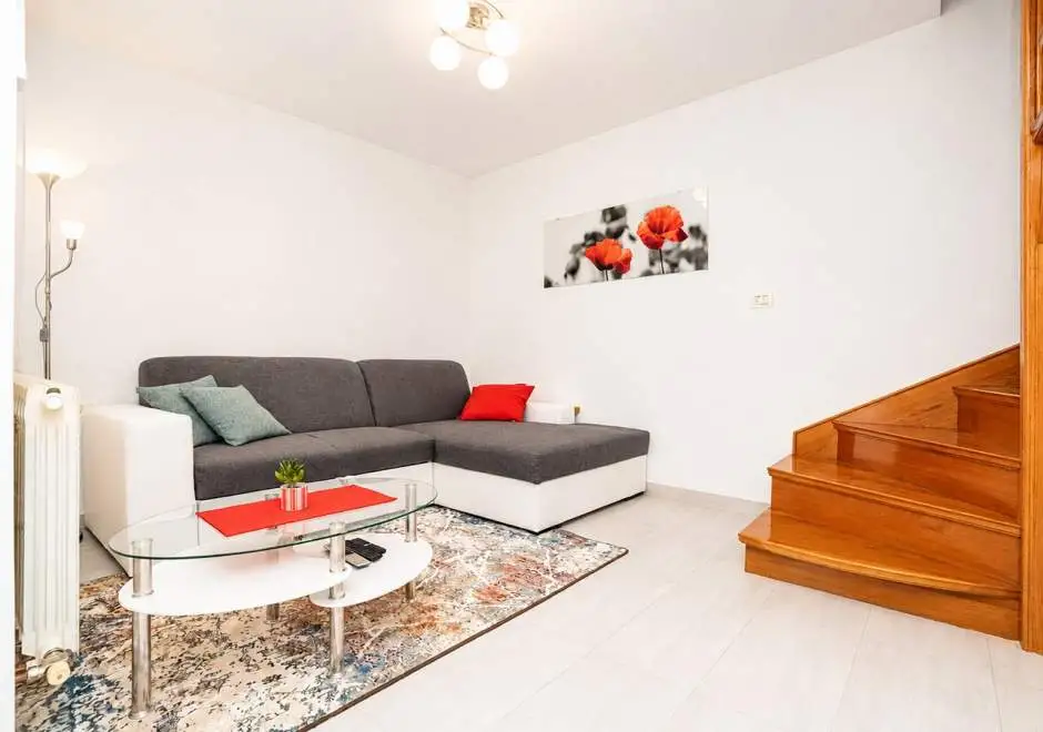 Holiday Home Poli Percica