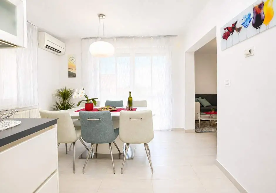 Holiday Home Poli Percica