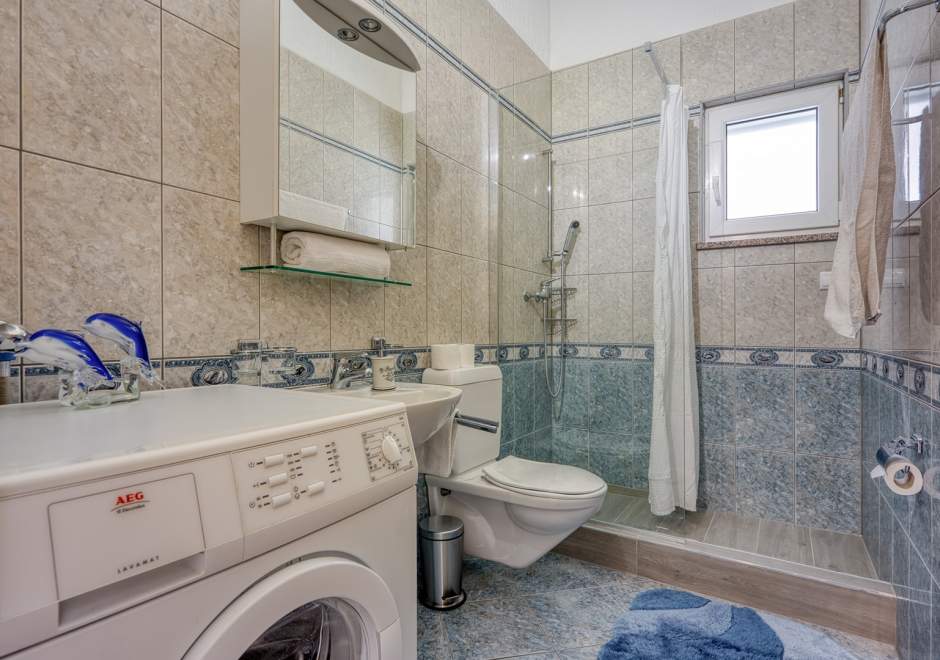 Ferienwohnung Covic Blue im ersten Stock