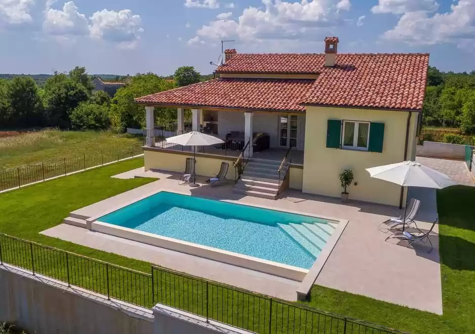 Villa Kiara con piscina privata