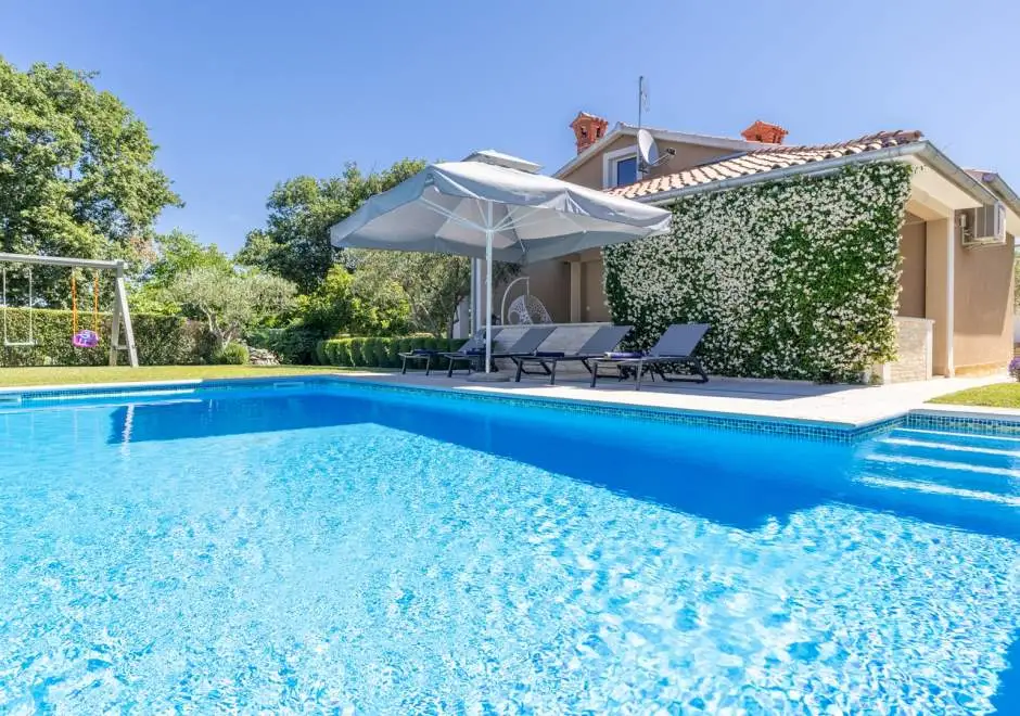 Villa Ruza Selina