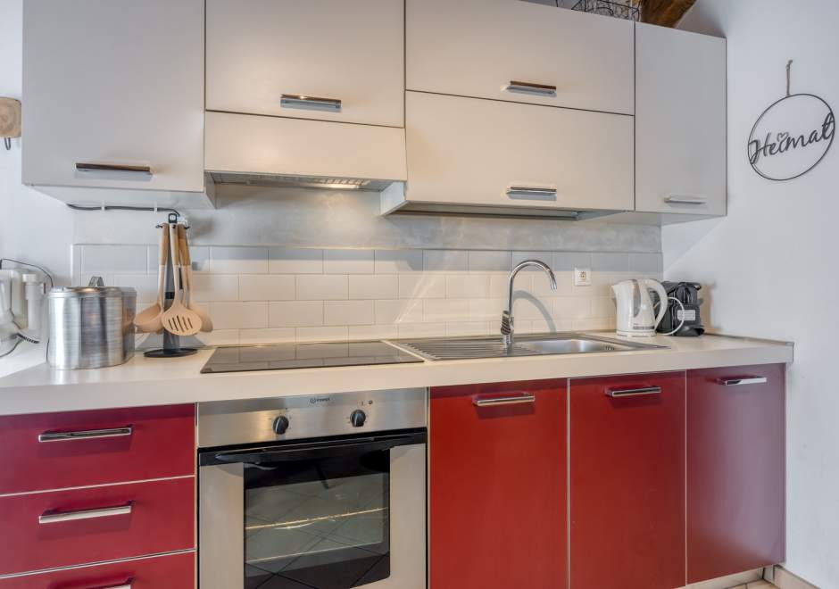 Apartment Sofia with Roof Terrace and Sea View in Gedici