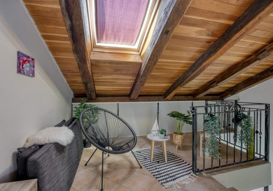 Apartment Sofia with Roof Terrace and Sea View in Gedici