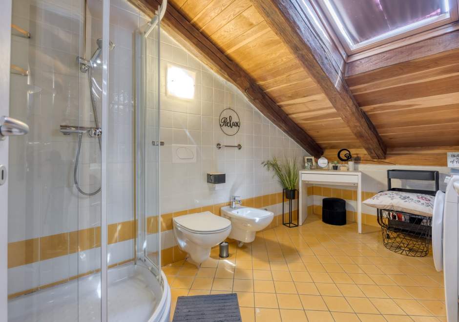Apartment Sofia with Roof Terrace and Sea View in Gedici