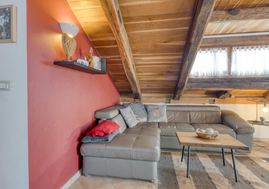 Apartment Sofia with Roof Terrace and Sea View in Gedici