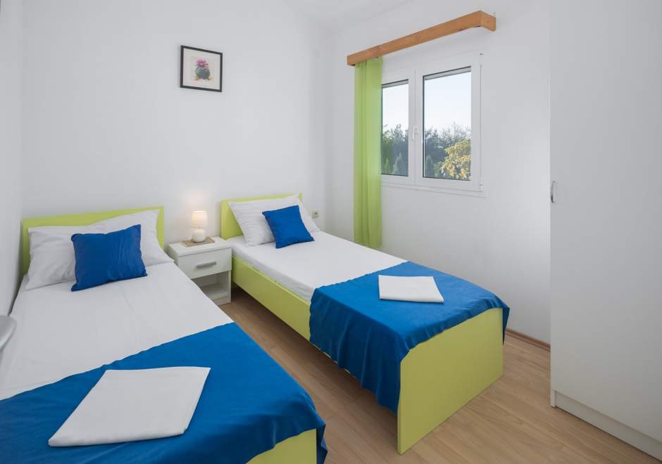 Holiday House Jelovci No.4