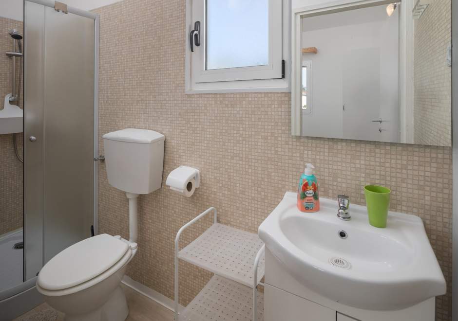 Holiday House Jelovci No.4