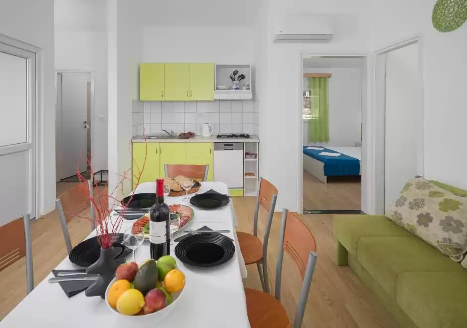 Holiday House Jelovci No.8