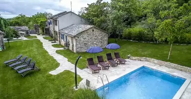 Attractive stone Villa M-Mate with pool - Privacy Guaranteed