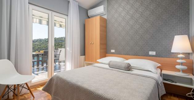 Villa Sine am Strand in Vinisce