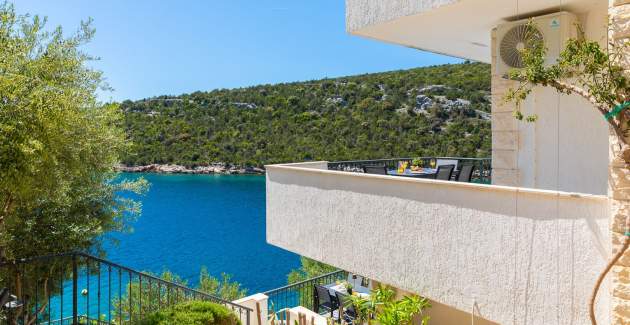 Villa Sine blizu plaže - Vinišće