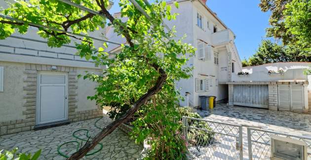 Apartment Marica Palit A1 Rab - Island of Rab 