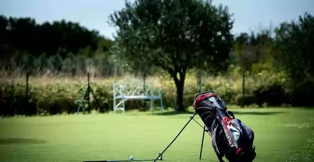 Villa Campi con campo da tennis, piscina e sauna