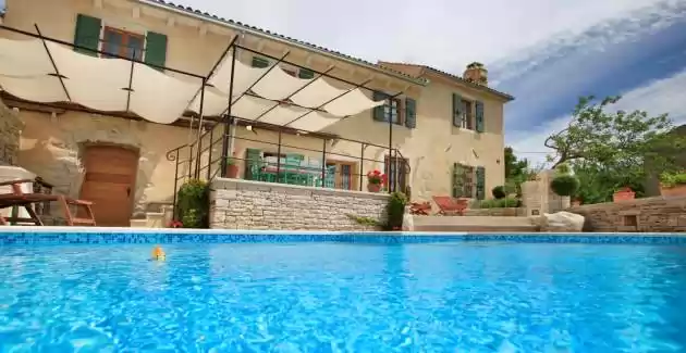 Villa Gelci mit beheiztem Pool - Trget