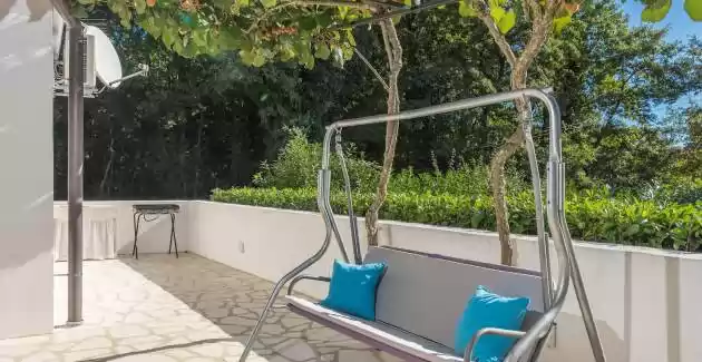 Ferienahus Lana mit eigenem Pool 