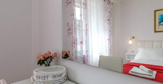 Apartman Lavizatic Dora