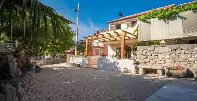 Casa Vacanze Ivana Malinska -Isola di Krk 