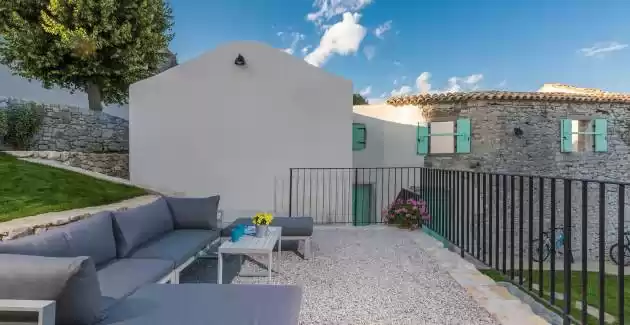Villa Paola mit einem Dachpool