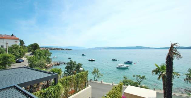 Apartment Fran 2 with Sea View - Crikvenica