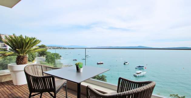 Apartment Fran 5 with Private Pool - Crikvenica