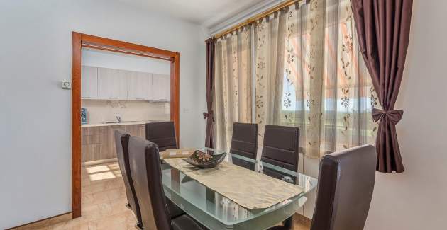 Apartman Maruzini s Jacuzzijem - Kanfanar