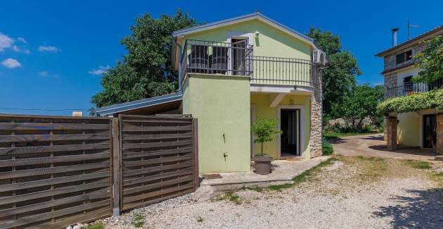 Ferienhaus Ana mit privatem Whirlpool