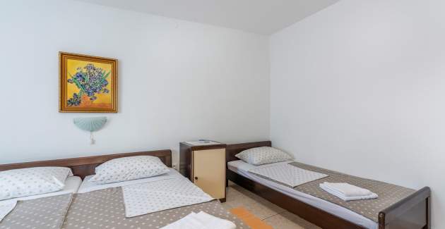 One bedroom Apartment Rovis A5 - Tar 