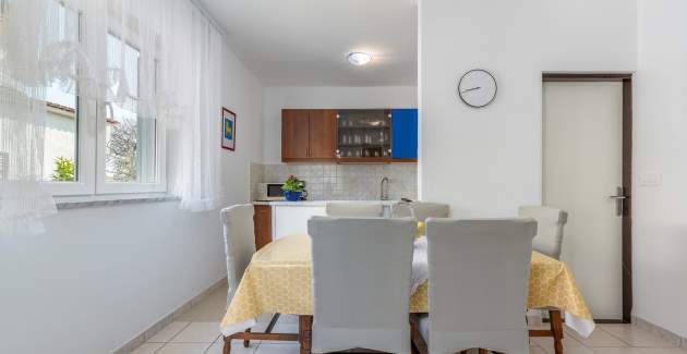 Two bedroom Apartment Rovis A2 -Tar