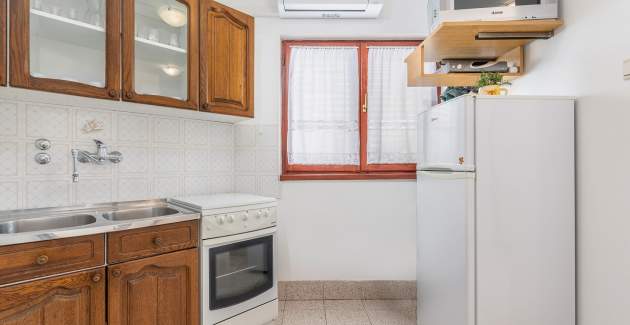 Dvosobni apartman Rovis A4